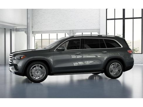 Used 2026 Mercedes-Benz GLS 450 4MATIC image 36