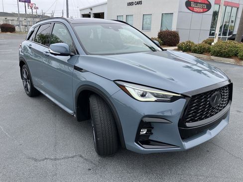 Used 2023 INFINITI QX50 Sport image 7