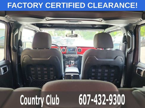 Used 2021 Jeep Wrangler Unlimited Rubicon AWD/4WD image 28
