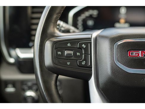 Used 2025 GMC Sierra 1500 SLT AWD/4WD image 6