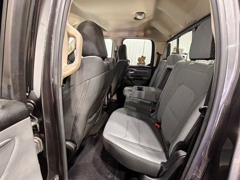 Used 2020 RAM 1500 Big Horn AWD/4WD image 30