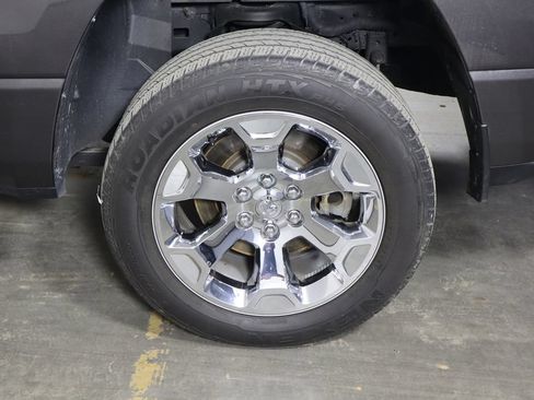 Used 2023 RAM 1500 Big Horn AWD/4WD image 39
