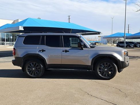 Used 2024 Toyota Land Cruiser image 4