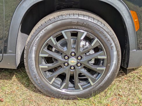 New 2026 Chevrolet Traverse LT image 11