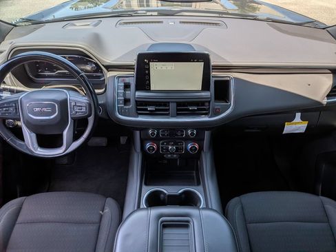 Used 2023 GMC Yukon XL SLE w/ Gmc Pro Safety Plus Package RWD image 25
