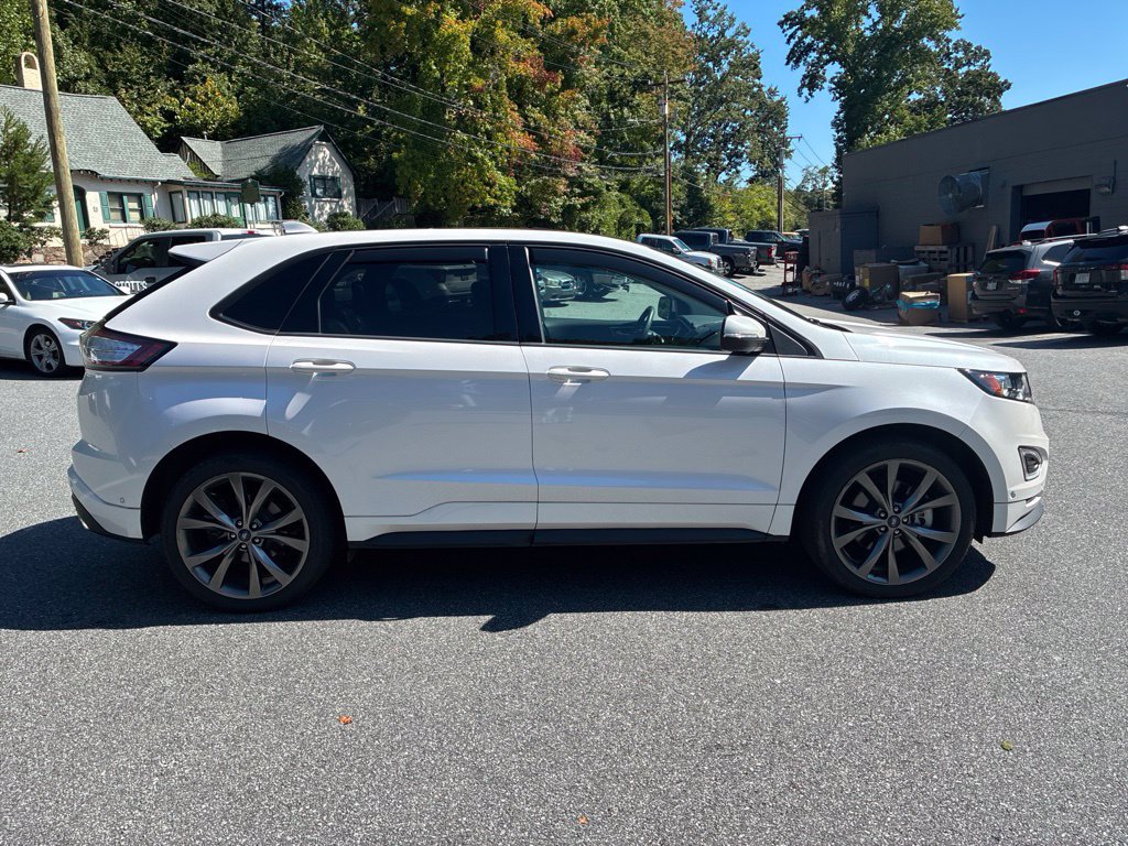 Used 2018 Ford Edge Sport w/ Equipment Group 401A AWD/4WD image 24