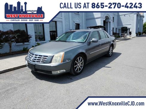 Used 2007 Cadillac DTS Performance FWD image 1