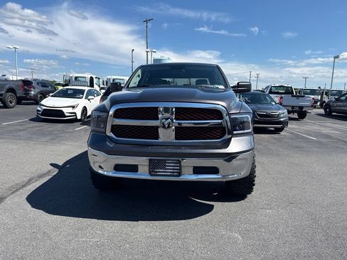 Used 2019 RAM 1500 Classic SLT AWD/4WD image 5
