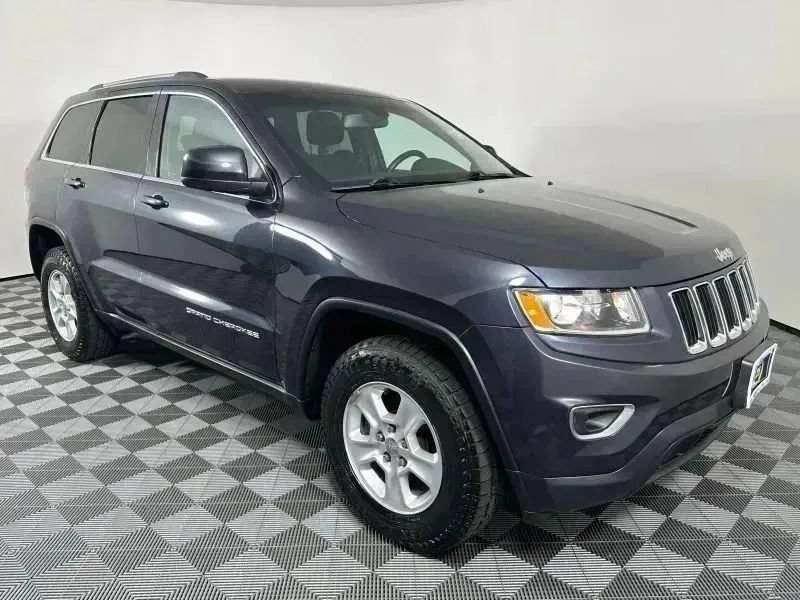 Used 2015 Jeep Grand Cherokee Laredo w/ Quick Order Package 23E AWD/4WD image 6