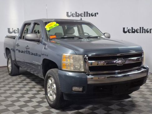 Used 2007 Chevrolet Silverado 1500 LT w/ 1LT Convenience Package image 1