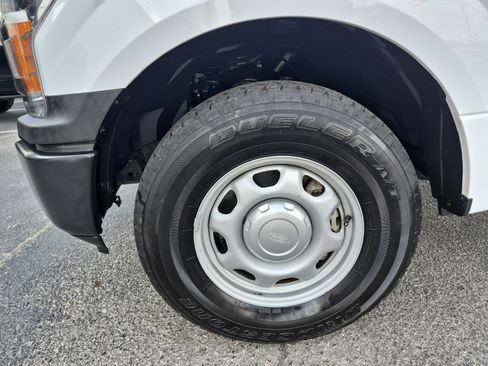 Used 2018 Ford F150 XL w/ Equipment Group 101A Mid image 8