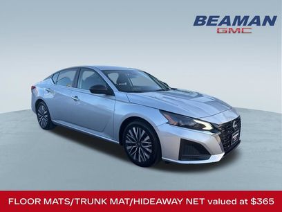 Used 2024 Nissan Altima 2.5 SV