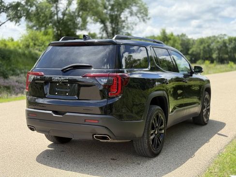 Used 2022 GMC Acadia SLT w/ Elevation Edition AWD/4WD image 7