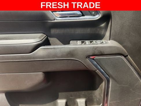 Used 2022 Chevrolet Silverado 1500 LT w/ Protection Package RWD image 21