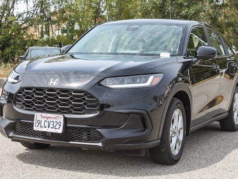 Used 2024 Honda HR-V LX image 3