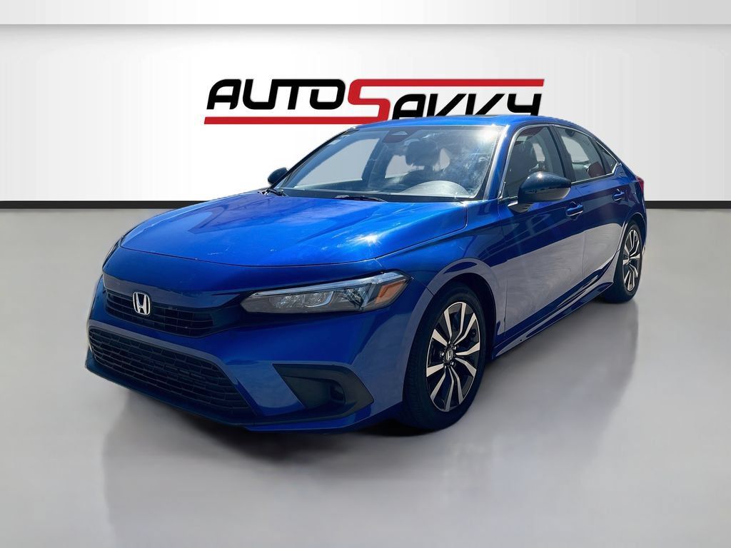 Used 2024 Honda Civic EX image 3