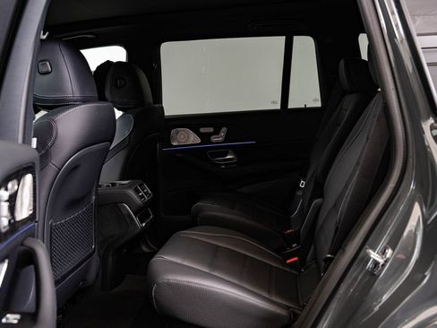 New 2026 Mercedes-Benz GLS 450 4MATIC image 47