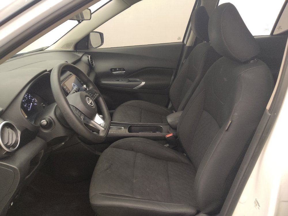 Used 2024 Nissan Kicks SV FWD image 17