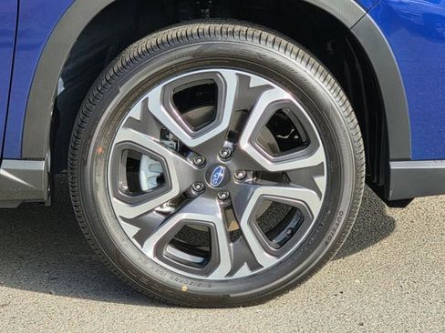 New 2026 Subaru Ascent Limited AWD/4WD image 8