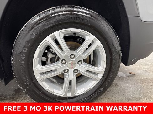 Used 2021 GMC Terrain SLE w/ Driver Convenience Package image 5