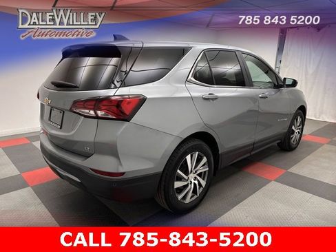 Used 2024 Chevrolet Equinox LT w/ LPO, Floor Liner Package image 6