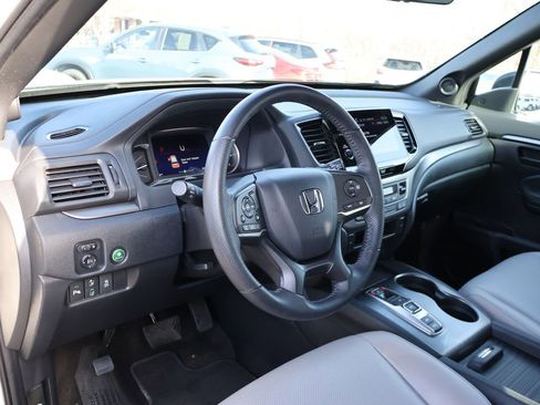 Certified 2023 Honda Passport EX-L image 17