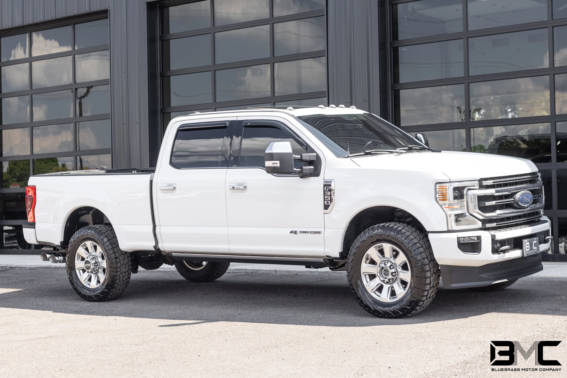 Used 2021 Ford F350 Platinum AWD/4WD image 7