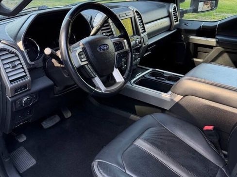 Used 2019 Ford F350 Platinum w/ Platinum Ultimate Package AWD/4WD image 3