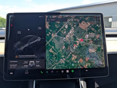 Used 2020 Tesla Model Y Long Range AWD/4WD image 26