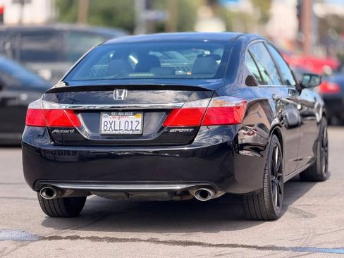 Used 2014 Honda Accord Sport image 17