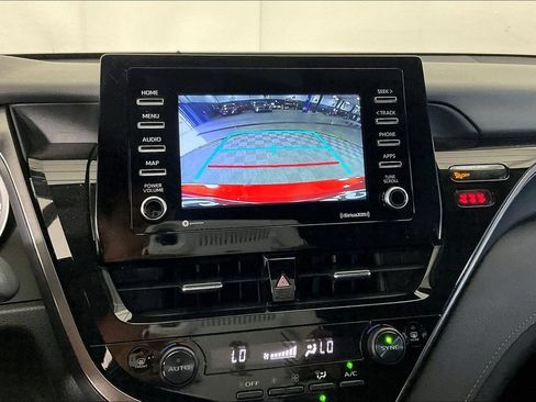 Used 2024 Toyota Camry LE FWD image 27