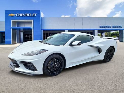 New 2026 Chevrolet Corvette Stingray Coupe w/ Z51 Performance Package RWD image 2
