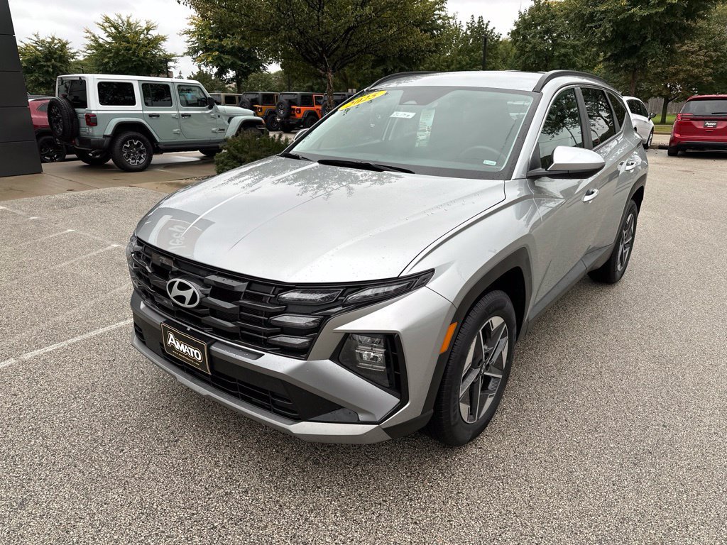 Used 2025 Hyundai Tucson SEL AWD/4WD image 2