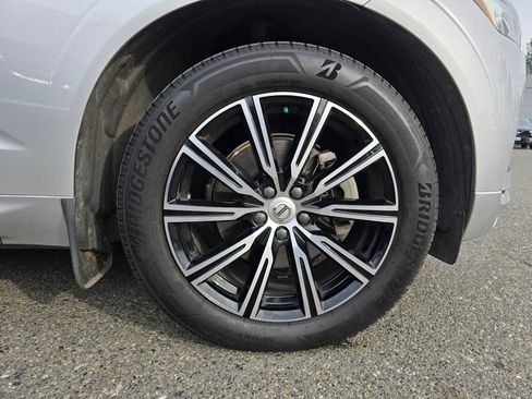 Used 2021 Volvo XC60 T5 Inscription image 9
