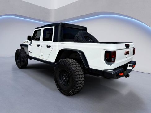 Used 2021 Jeep Gladiator Mojave AWD/4WD image 3
