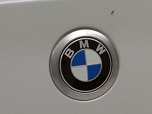 New 2026 BMW X2 xDrive28i w/ Technology Package AWD/4WD image 21