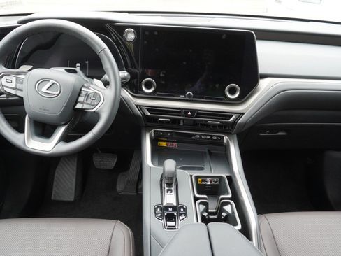 Certified 2026 Lexus TX 350 AWD w/ Technology Package image 12