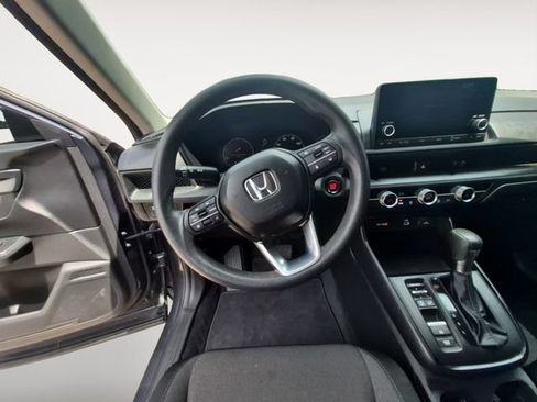 Used 2024 Honda CR-V LX image 12