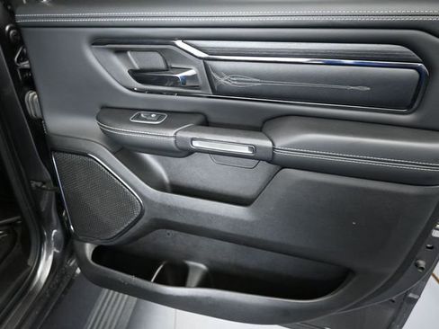 Used 2022 RAM 1500 Limited w/ Body Color Bumper Group image 39