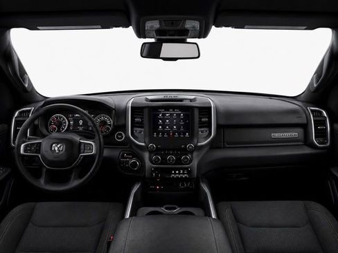 Used 2019 RAM 1500 Big Horn AWD/4WD image 25