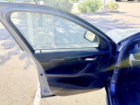 Used 2020 BMW X1 sDrive28i image 7