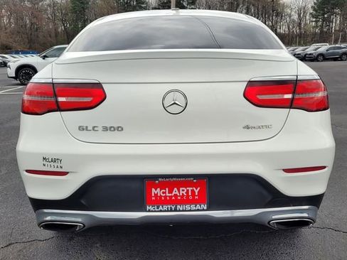 Used 2019 Mercedes-Benz GLC 300 4MATIC Coupe image 4