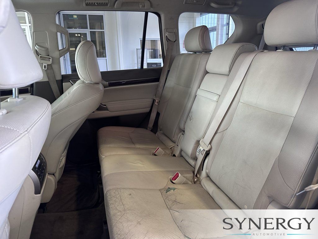 Used 2015 Lexus GX 460 w/ Premium Package AWD/4WD image 27