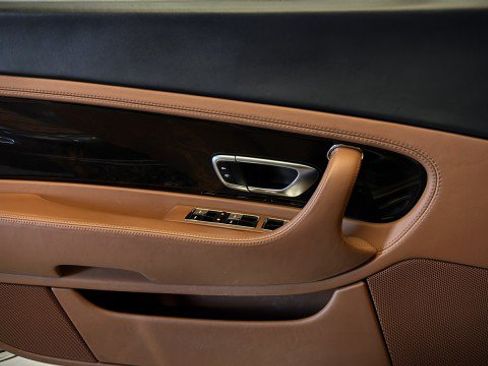 Used 2005 Bentley Continental GT AWD/4WD image 16