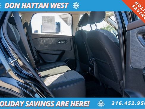 Used 2023 Nissan Rogue SV image 20