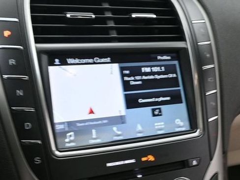 Used 2019 Lincoln Nautilus Reserve AWD/4WD image 19