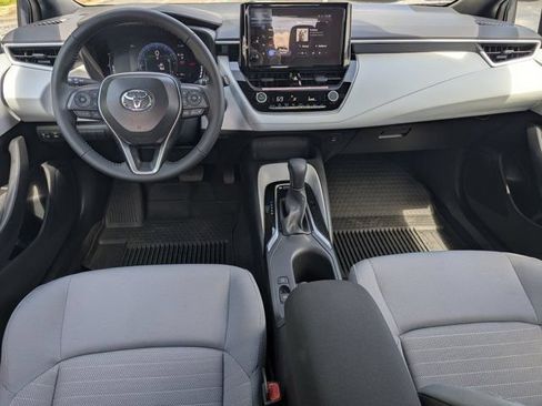 Used 2026 Toyota Corolla SE FWD image 19