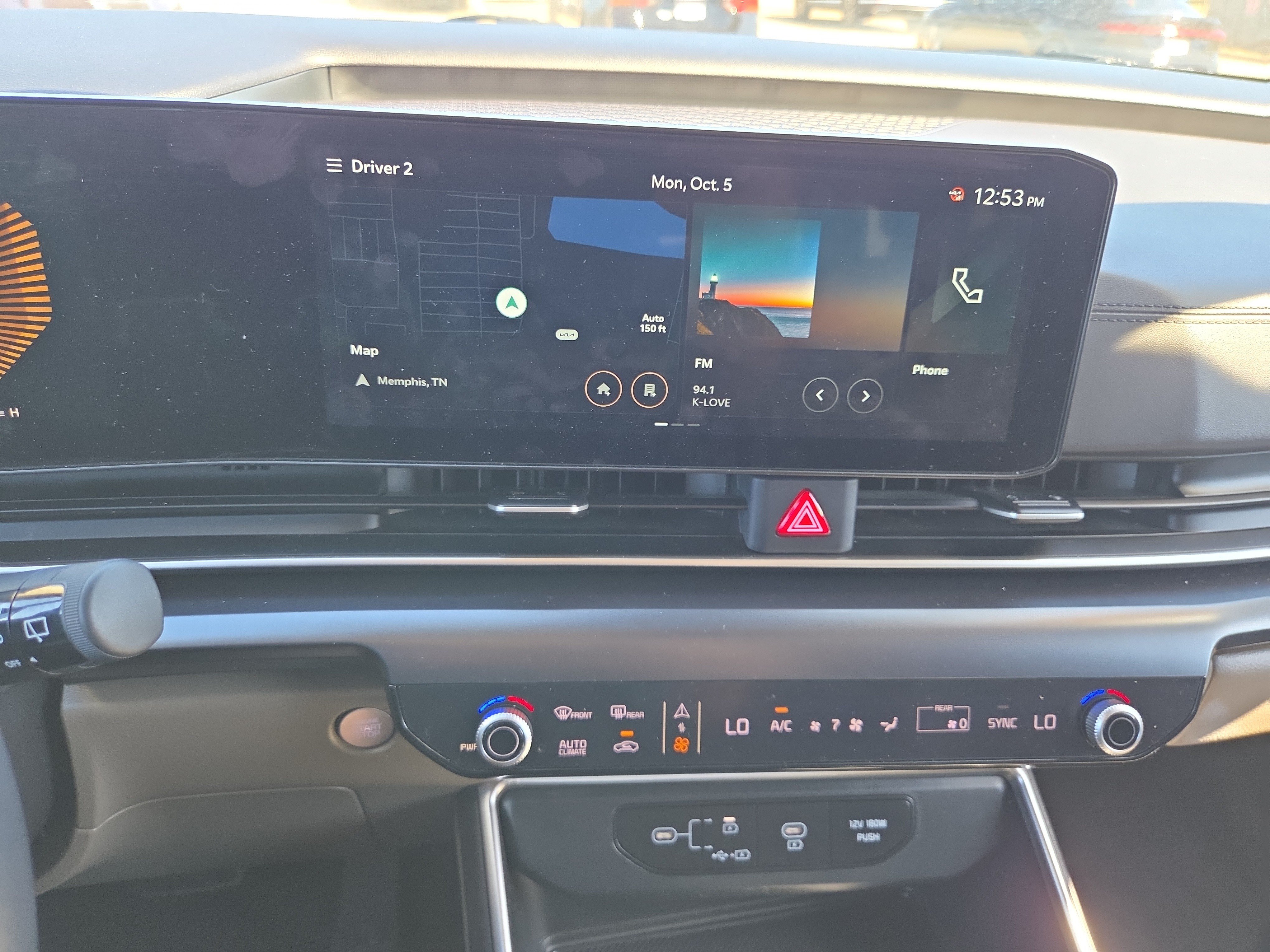 Used 2025 Kia Carnival FWD image 13