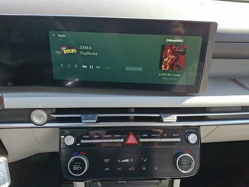 New 2026 Hyundai Tucson Blue SE image 9