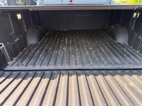 Certified 2025 Toyota Tundra Limited AWD/4WD image 12